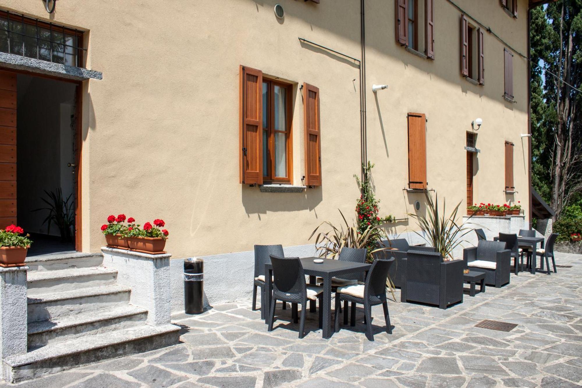 בלאג'יו Appartamenti Villa Giulia מראה חיצוני תמונה